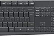 Combo Teclado e Mouse sem fio Logitech MK235 com Conexão USB, Pilhas Inclusas e Layout ABNT2